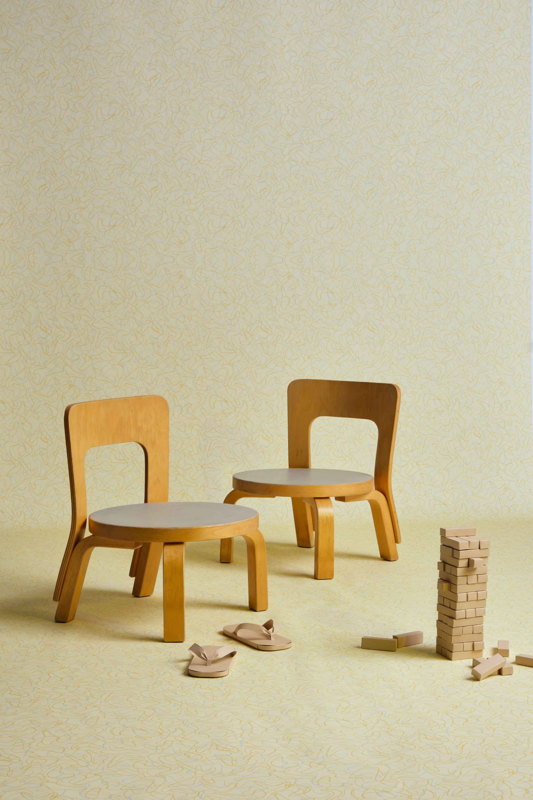 Formica_Childrens Chairs_Alvar Aalto for Artek_ph Sara Magni_1(bassa)