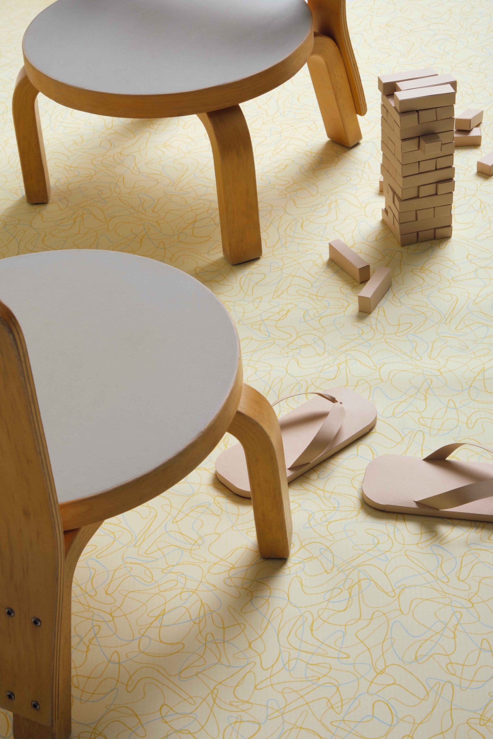 Formica_Childrens Chairs_Alvar Aalto for Artek_ph Sara Magni_2(bassa)